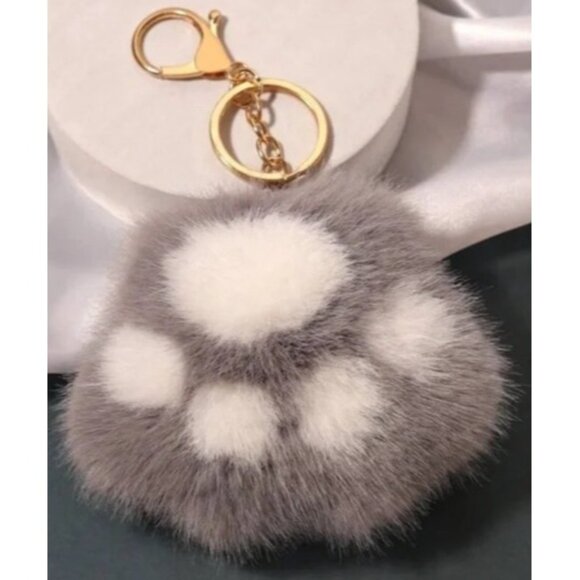 2/$30 Fluffy Paw Print Keychain & Bag Charm Faux Fur Gray/White - Picture 3 of 4
